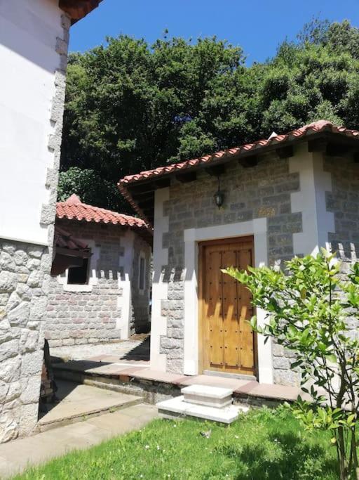 Вилла Casa Con Amplio Jardin En Печон Экстерьер фото